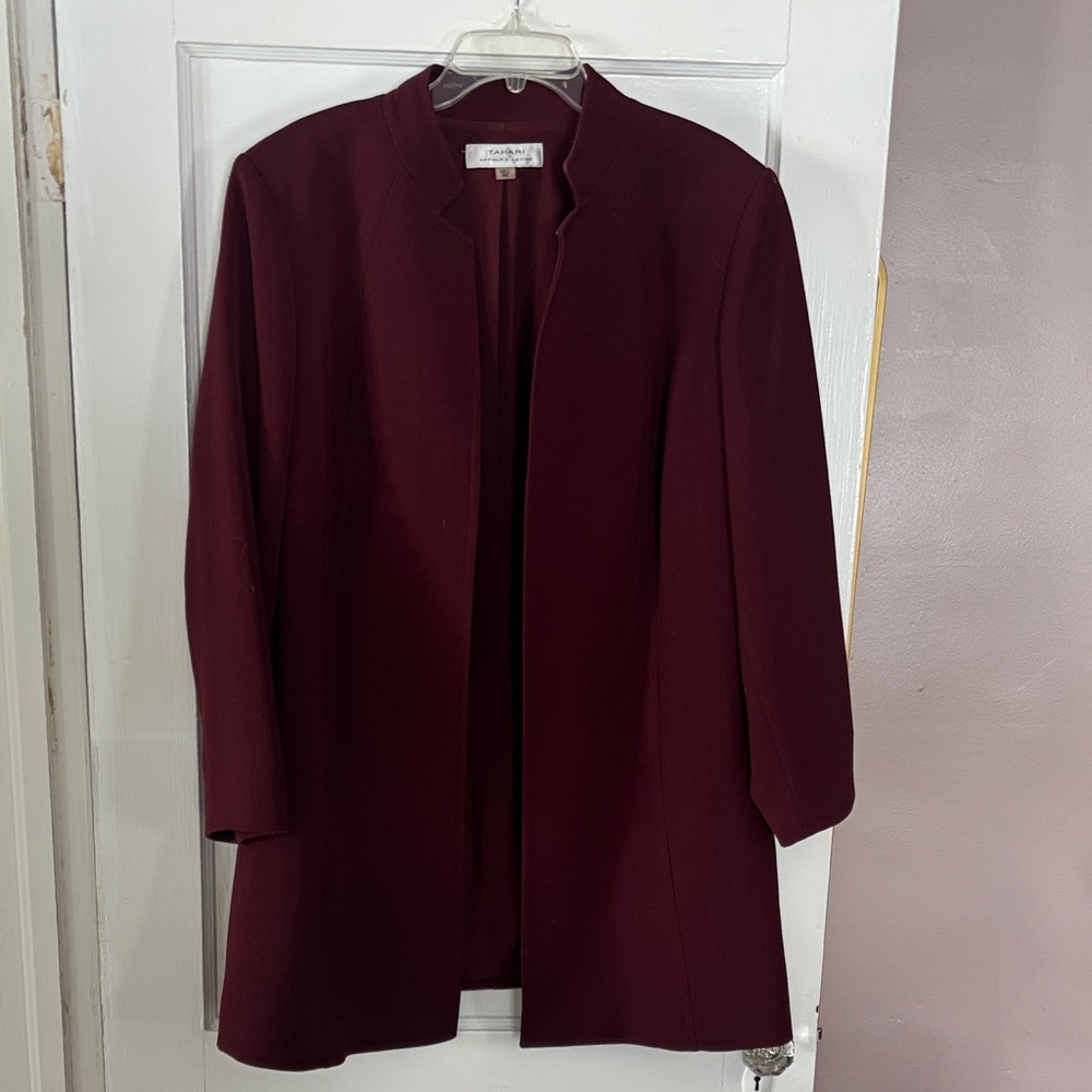 Tahari Woman Deep Burgundy Dress lightweight jacket